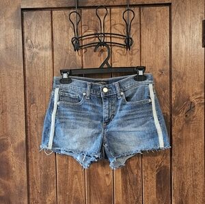 Banana Republic Mid-rise 3" Short - size 25